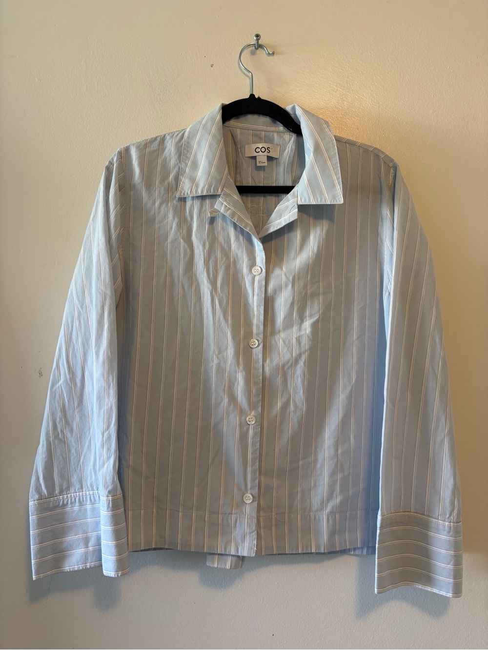COS Boxy Cropped Striped Shirt Light Blue Pinstripe Button-Up Small Oversized - Picture 3 of 9